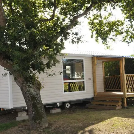Village La Roseraie 4*