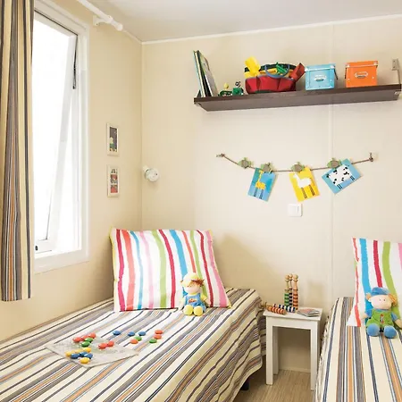 Campsite Village La Roseraie 4*