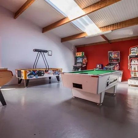 Village La Roseraie Parque de Campismo