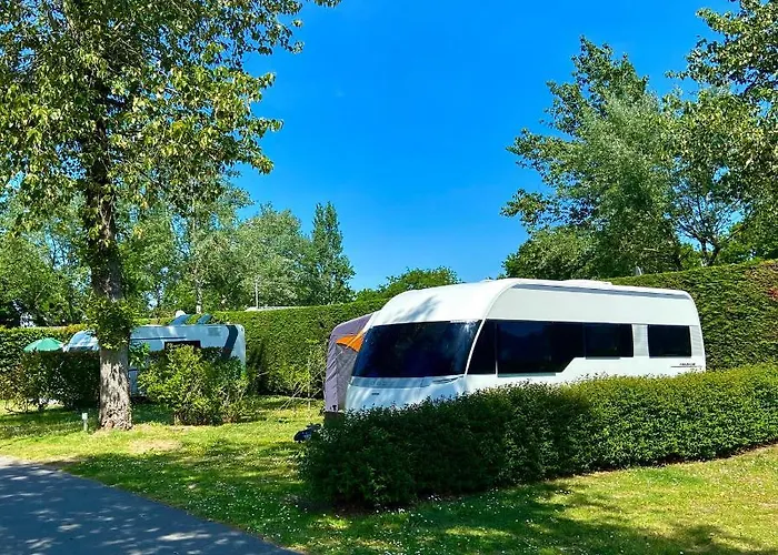 Campsite Village La Roseraie 4*